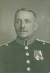 Photo of Claes Erik in uniform